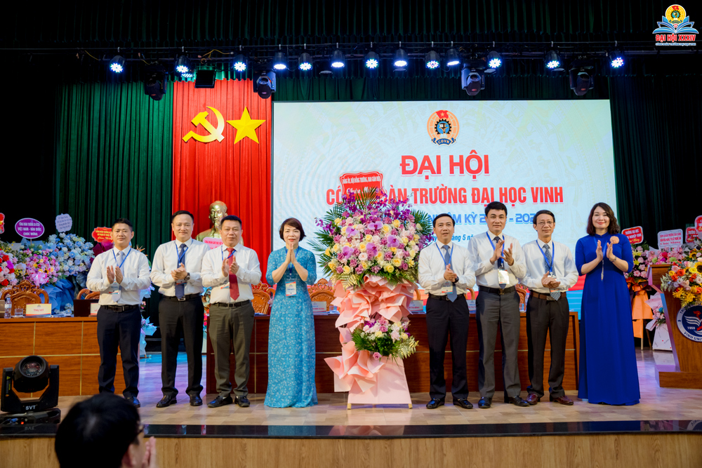 Đại hội Công đoàn Trường Đại học Vinh lần thứ XXXIV, nhiệm kỳ 2023 - 2028 thành công tốt đẹp